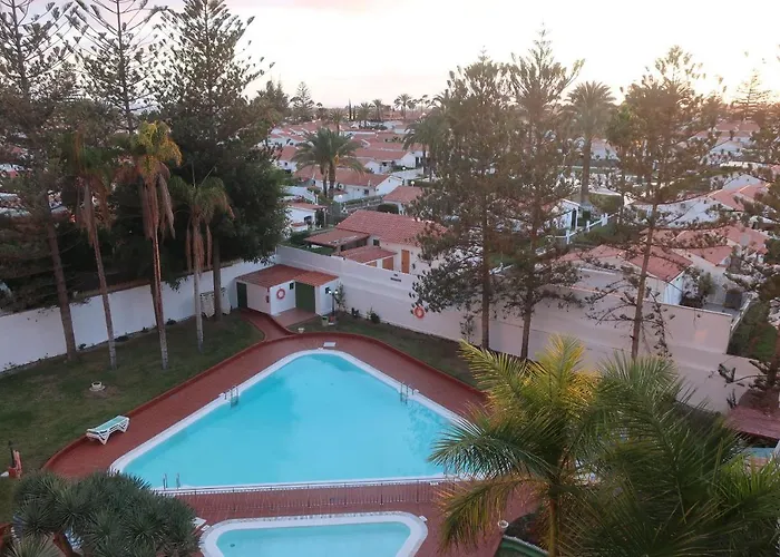 Sunny Tanife By Yumbo Lejlighed