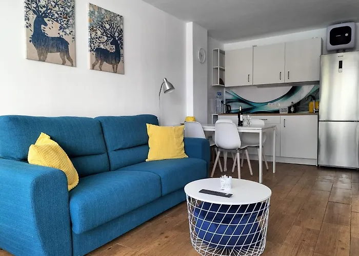 Sunny Tanife By Yumbo Lejlighed