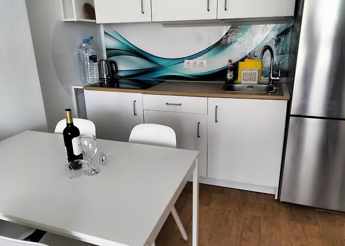 Sunny Tanife By Yumbo Lejlighed *